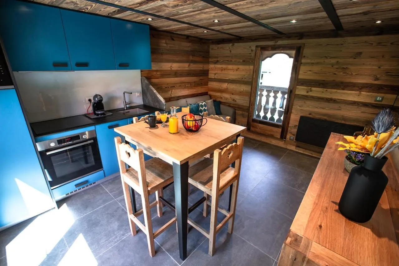 Les Mazots Des Fees Bed & Breakfast Morzine