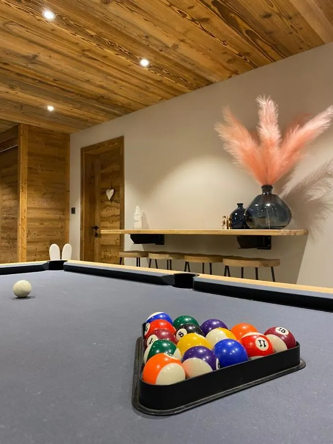 Les Mazots Des Fees Bed & Breakfast Morzine