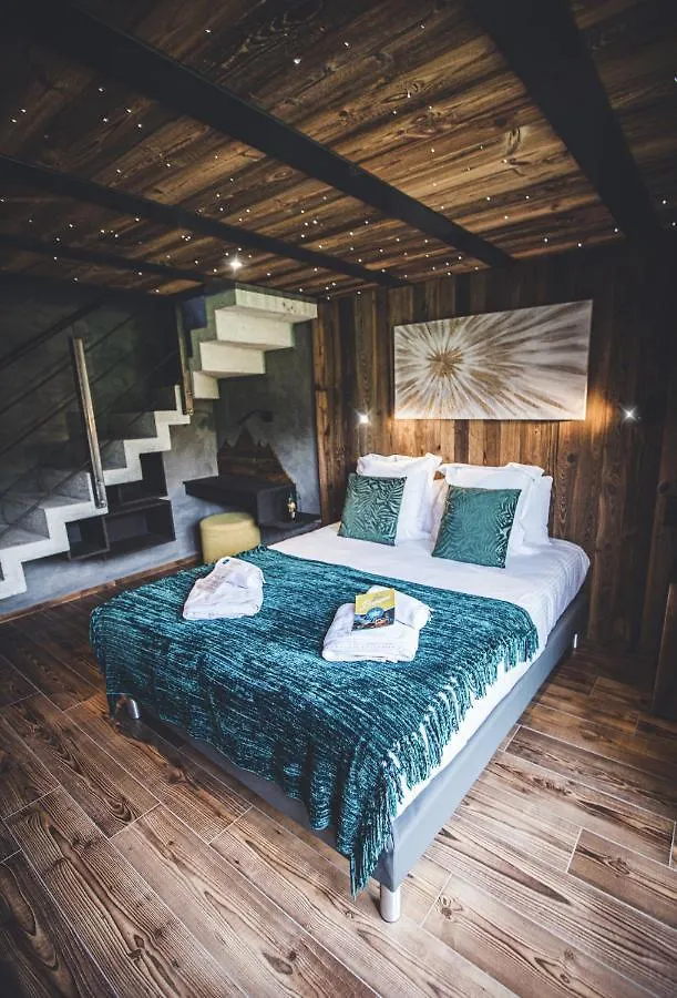 Les Mazots Des Fees Bed & Breakfast Morzine